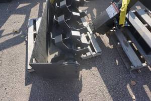 Brand Universal Mount Bobcat Skid Loader Skid Steer 48 Hydraulic Tiller Attachment