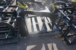 Brand New Universal Mount Bobcat Skid Loader Skid Steer Pallet Fork Grapple Attachment