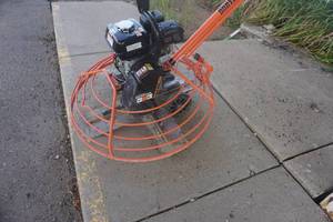 Brave Pro Model BRPP T110H Power Concrete Trowel