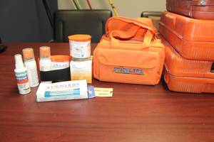 lot 16 image: Sticklers Clean Wipes, Optical Cleaner, Fiber Optic Splice & Connector Cleaner