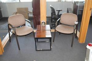 lot 109 image: Lot of (2) Office Entry Arm Chairs