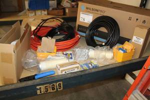 lot 78 image: DAS System 3 Antenna Cell Phone Booster