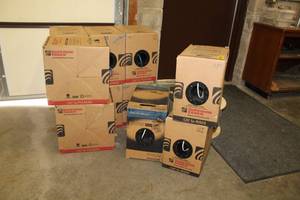 lot 73 image: Lot of (12) Cat5E PlenumRiser Cable (11 Boxes and 1 Spool)