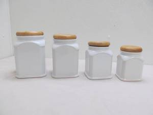Kitchen canister set
