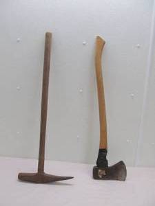 Railroad spike maul