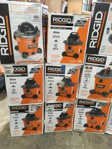 lot 12 image: PALLET WITH RIDGID WETDRY VACUUMS SEE PICS