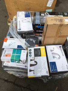 lot 22 image: ASSORTED PALLET WITH GLACIER BAYKRAUSNEBIA FAUCETS SEE PICS