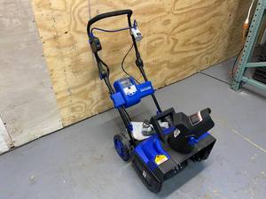 lot 19 image: SNOW JOE 18 in. 40-Volt Single-Stage Cordless Electric Snow Blower Kit with 4.0 Ah Battery  Charger