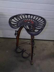lot 14 image: Deering Stool