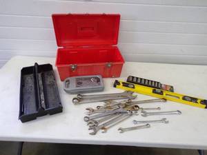 lot 33 image: Tools and Tool Box