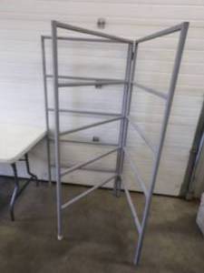 lot 57 image: Folding Metal Rack