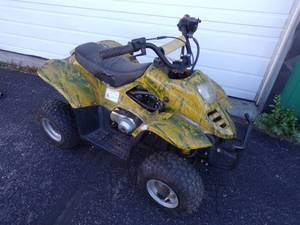 lot 89 image: Kids 4 Wheeler ATV 109