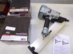 lot 107 image: Framing Nailer with Nails