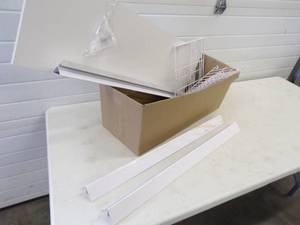 lot 114 image: 3 Floating Shelf Brackets with Shelf and Shelf Accessories