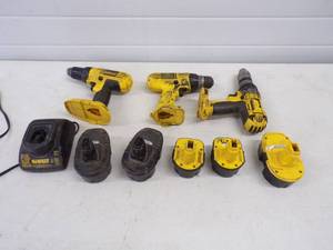 lot 117 image: Dewaldt 12v and 18v Tools and Batteries with one charger and hardware