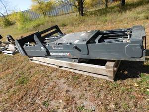 lot 18 image: Jungheinrich Three Stage Mast with Extending Carriage & Side Shift