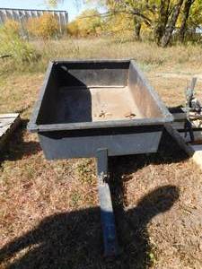 lot 21 image: Yard Trailer with Dump Option