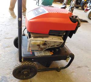 lot 24 image: Coleman Powermate  2500 watt Generator