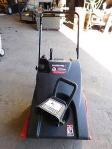 lot 31 image: MTD Yard Machine Snow Blower