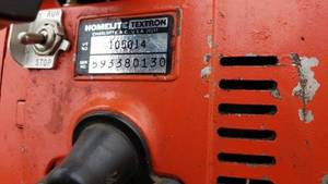 lot 38 image: Homelite 350 Chainsaw