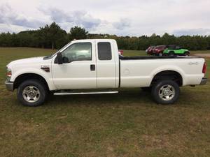 lot 3 image: 2010 Ford F350 SD XLT Supercab 4x4