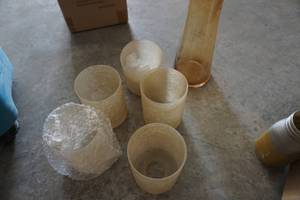 lot 46 image: 5 RV Light Shades and a Vase