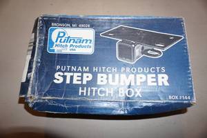 lot 82 image: Putnam RV Step Bumper Hitch Box