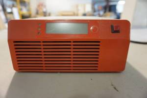 lot 110 image: RV 1000 Watt Pure Sine Wave Inverter