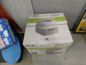 lot 202 image: RV Thetford Porta Potti 260