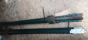 lot 28 image: 10-6 Ft. T Posts