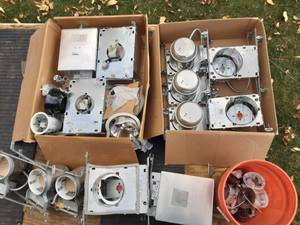 lot 30 image: Large Assortment Of Can Light Fixtures-4,5,6