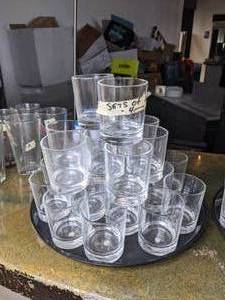 lot 217 image: Lot of Rocks Glasses