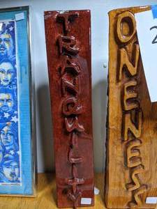 lot 225 image: Zen Home Decor