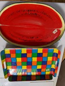 lot 31 image: Colorful Serving Trays