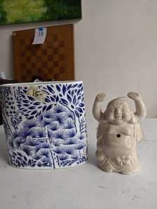 lot 434 image: Laughing Buddha and Vase