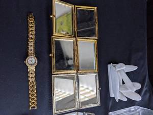 lot 458 image: Jewelry and Fancy Box Lot
