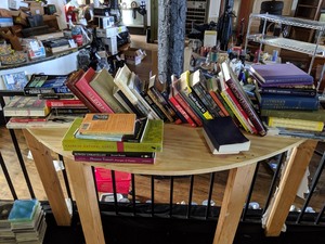 lot 315 image: Lot of Books