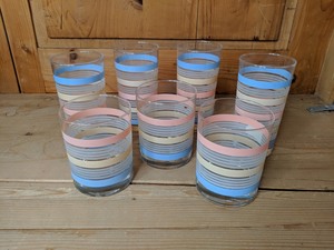lot 352 image: Vintage Glassware