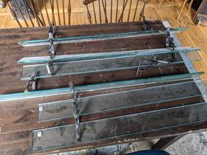 lot 517 image: Lot of Many Glass Shelves