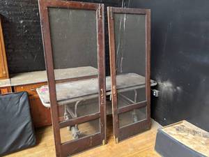 lot 519 image: Dual solid wood screen doors