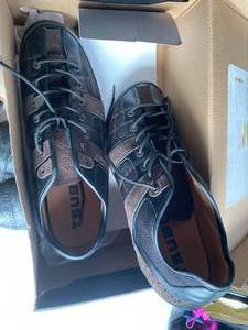 lot 64 image: Mens Tsubo Acheron Trainers - size 12