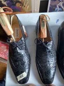 lot 65 image: Mauri Luxury Italian Mens Dress Shoes - size 12