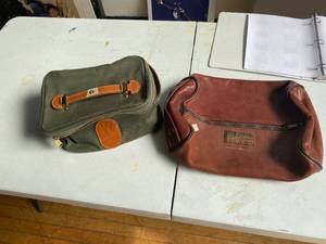 lot 75 image: Twill and Leather Dopp Kits