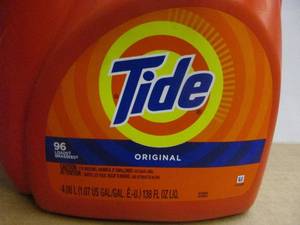 lot 25 image: Tide Detergent