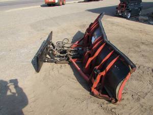 lot 1 image: Skid Loader Snow Blade Attachment