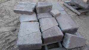 lot 16 image: Misc Lot of Landscaping Blocks