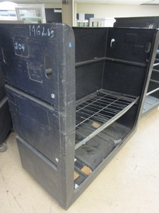 lot 610 image: POLY-TRUX UTILITY CART
