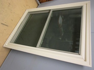 lot 706 image: LINDSAY DOUBLE-HUNG POCKET WINDOW - NEW, 41 x 56