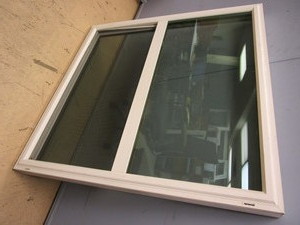 lot 711 image: LINDSAY SLIDER POCKET WINDOW - NEW, 44 x 43