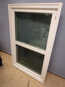 lot 714 image: LINDSAY DOUBLE-HUNG WINDOW - NEW, 28 x 45